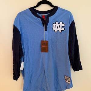 North Carolina Tar Heels Light Blue Legendary Slub 3/4-Sleeve Henley Top,